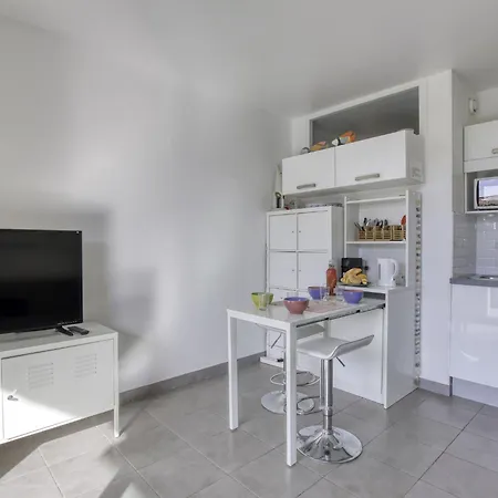 L'ile Heureuse-8 By Interhome *